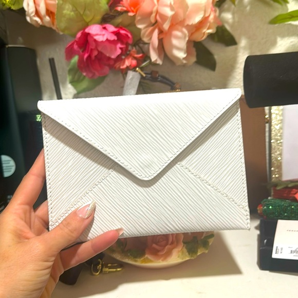 Louis Vuitton Handbags - Special invitation White epi lv  envelope